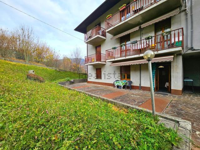Appartamento in vendita a Leffe, Lombardia