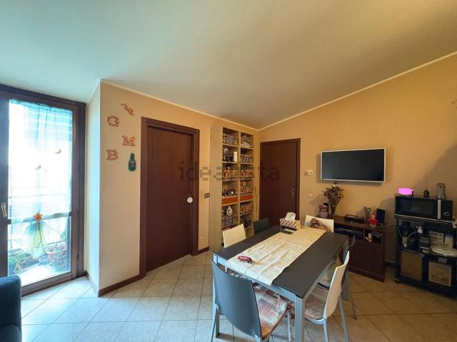 Appartamento in vendita a Motta Visconti, Milano