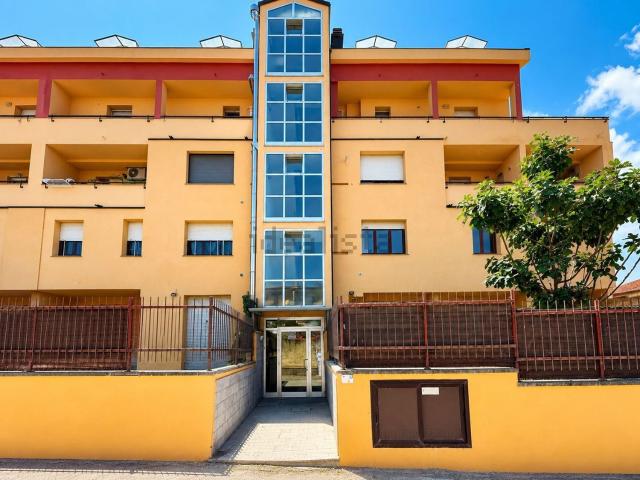 Appartamento in vendita a Predda Niedda, Cala Di Volpe