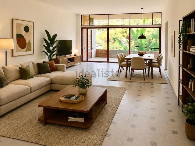 Appartamento in vendita a Carrara, Toscana