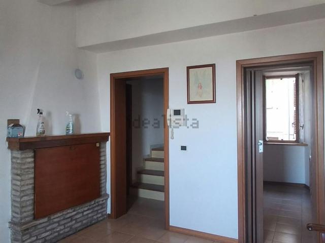 Appartamento in vendita a Fratte Rosa, Pesaro e Urbino