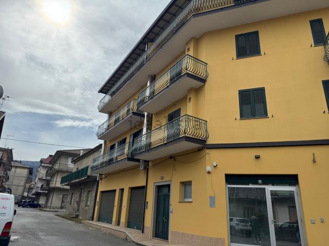 Appartamento in vendita a Calabria, Vibo Valentia