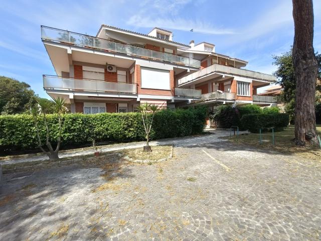 Appartamento in vendita a Lido di Enea, Roma Capitale