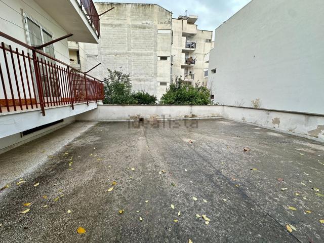 Appartamento in vendita a Puglia, Bari