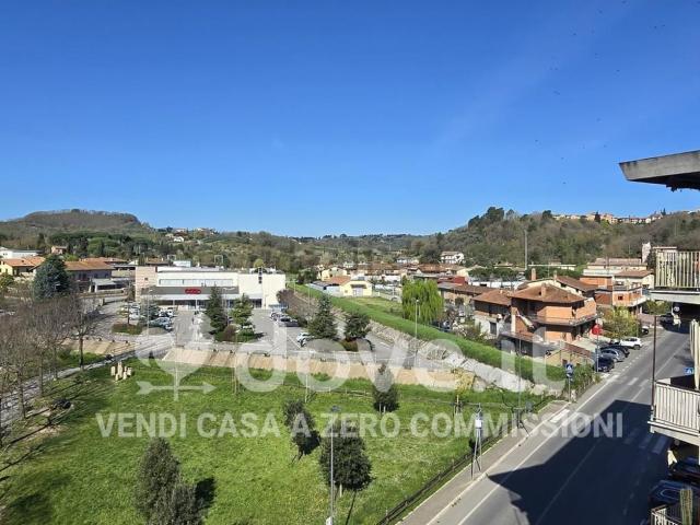 Appartamento in vendita a Chiusi Scalo, Chiusi Città