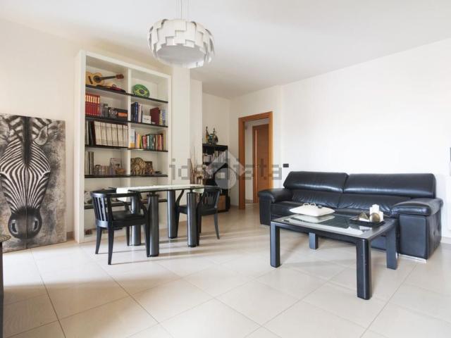 Appartamento in vendita a Puglia, Bari