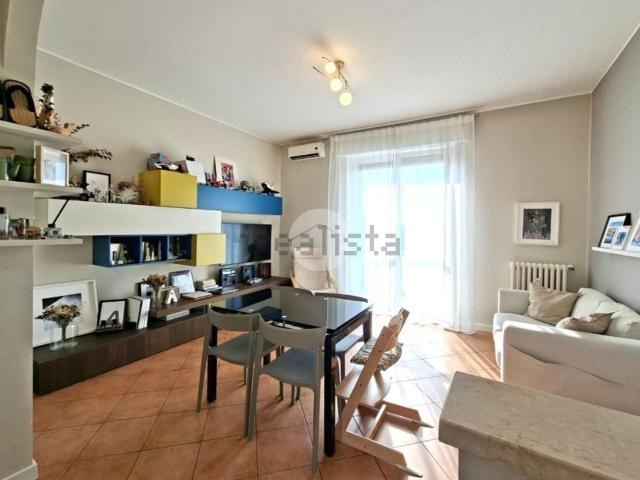 Appartamento in vendita a Sedriano, Milano