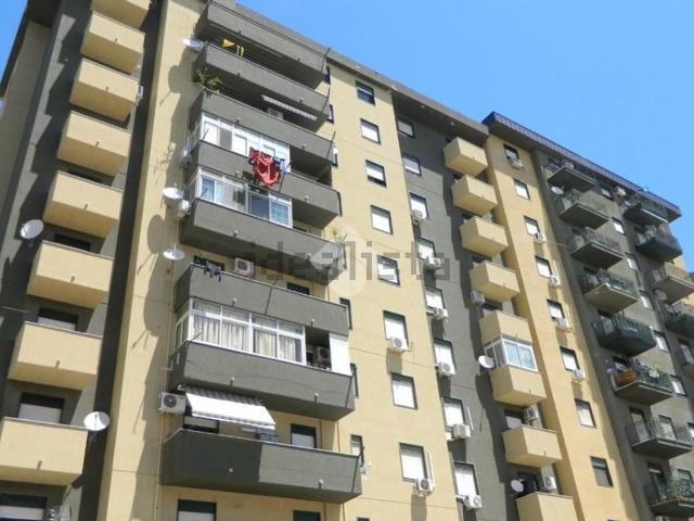 Appartamento in vendita a VI Circoscrizione, Palermo