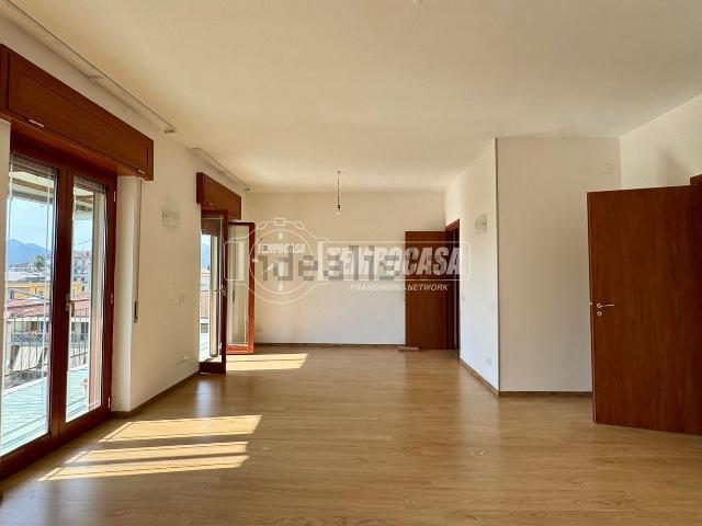 Appartamento in vendita a San Benedetto, Caserta