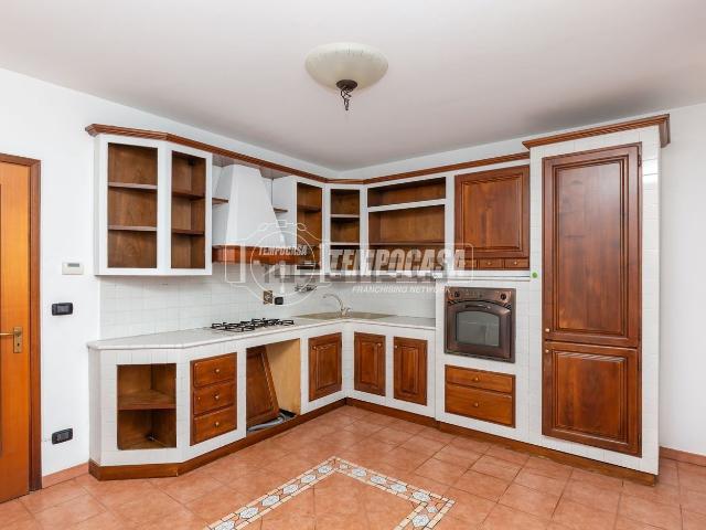 Appartamento in vendita a Bertolla, Piemonte