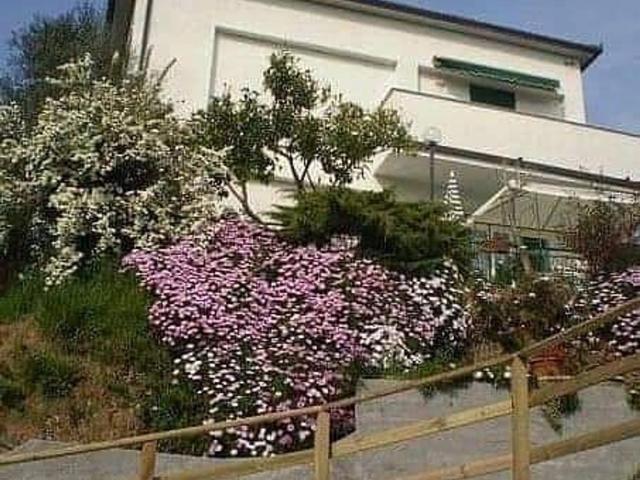 Appartamento in vendita a Ponzerone, Sestri Levante