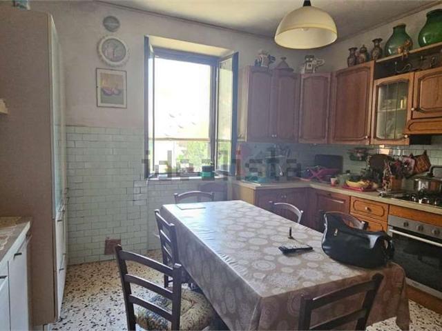 Appartamento in vendita a Izzalini, Umbria