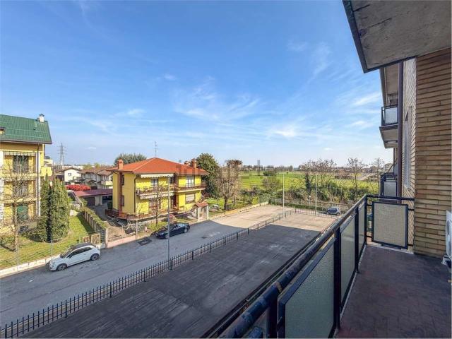 Appartamento in vendita a Ponte Nuovo di Magenta, Magenta