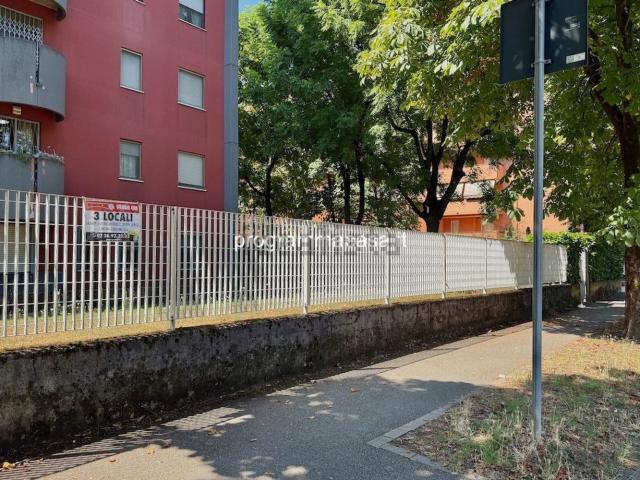 Appartamento in vendita a Rovagnasco, Segrate