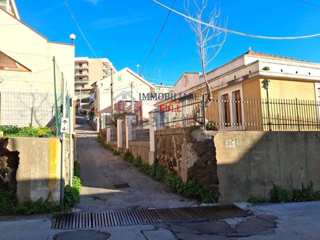 Appartamento in vendita a Sperone, Messina