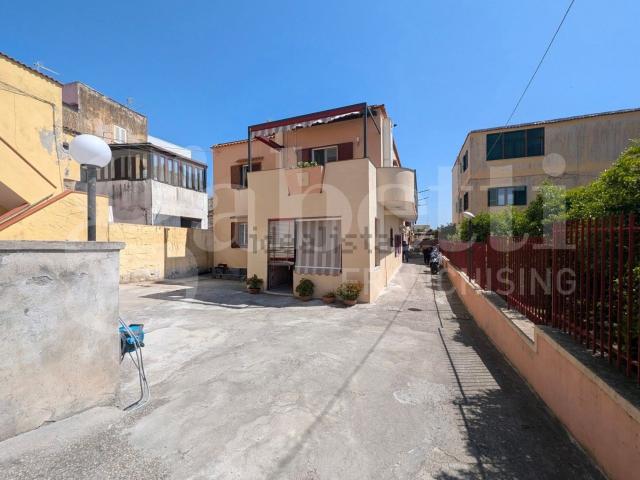 Appartamento in vendita a Miseno, Bacoli