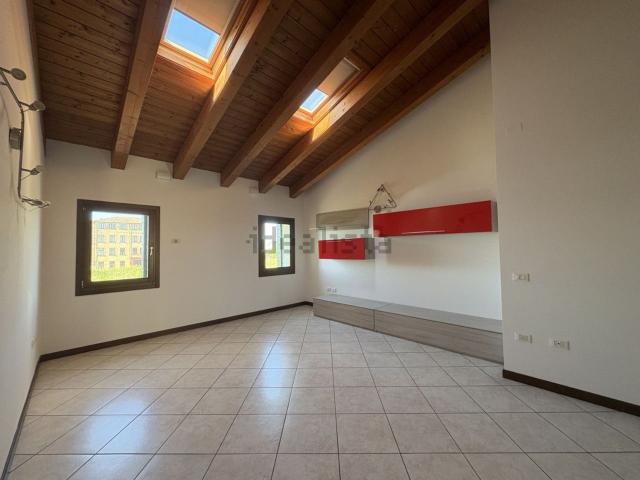 Appartamento in vendita a Candiana, Veneto
