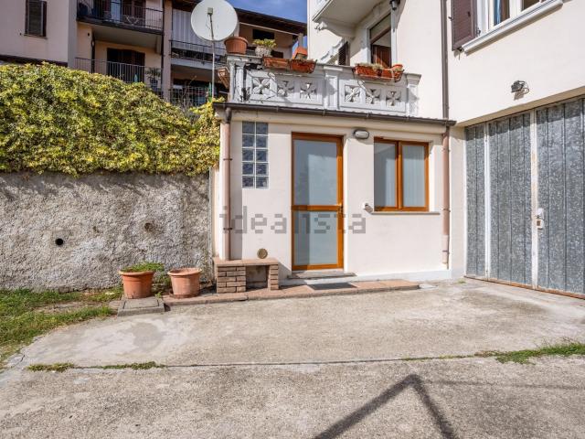 Appartamento in vendita a Canton d'Oro, Caravate