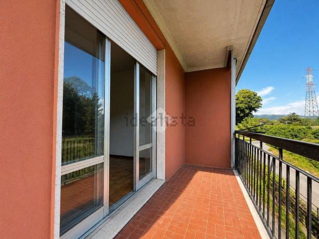 Appartamento in vendita a Vezzano Ligure, Liguria