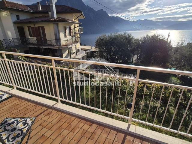 Appartamento in vendita a Riva Di Solto, Lombardia