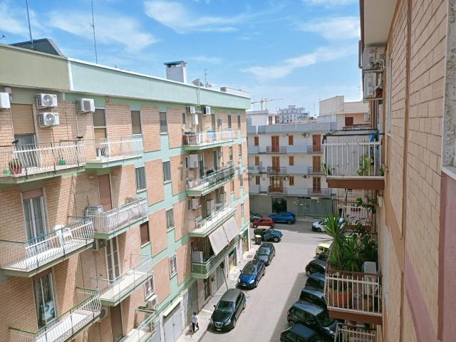 Appartamento in vendita a Puglia, Bari