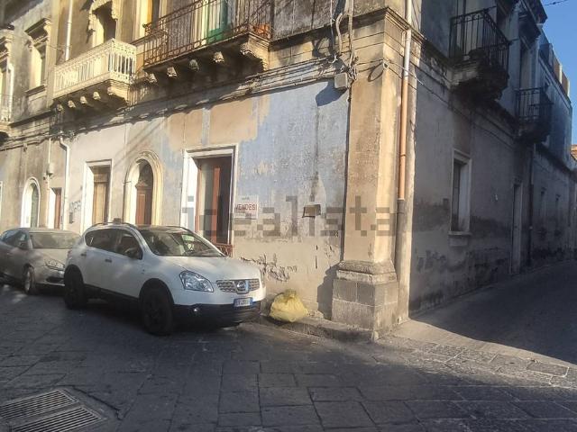 Appartamento in vendita a Riposto, Catania