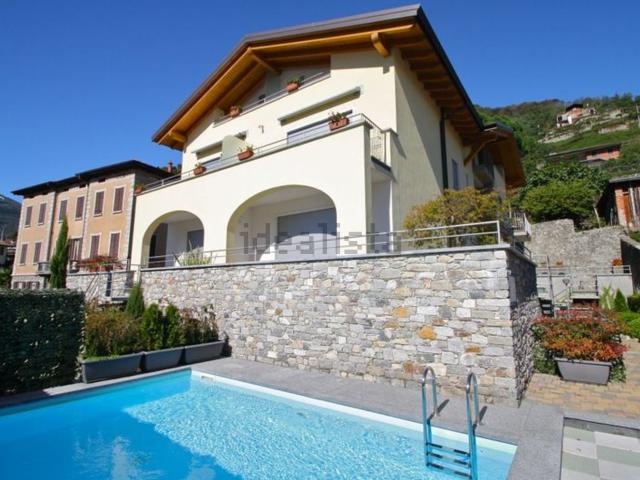 Appartamento in vendita a Domaso, Lombardia