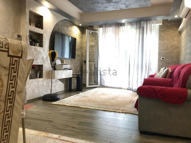 Appartamento in vendita a Baia del Re, Piacenza