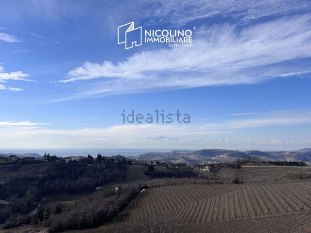 Appartamento in vendita a Roddino, Cuneo