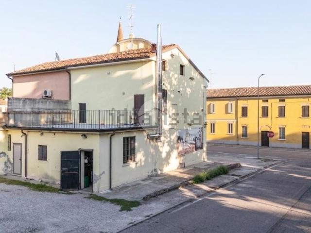 Appartamento in vendita a Montanara, Curtatone