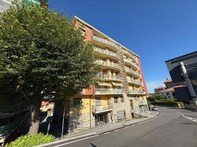 Appartamento in vendita a Carcare, Liguria