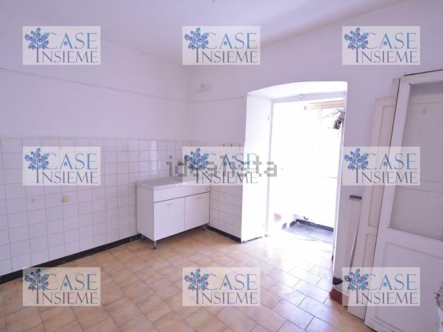 Appartamento in vendita a Masone, Genova