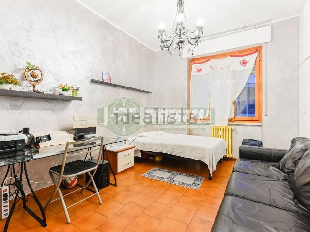 Appartamento in vendita a Carnate, Lombardia