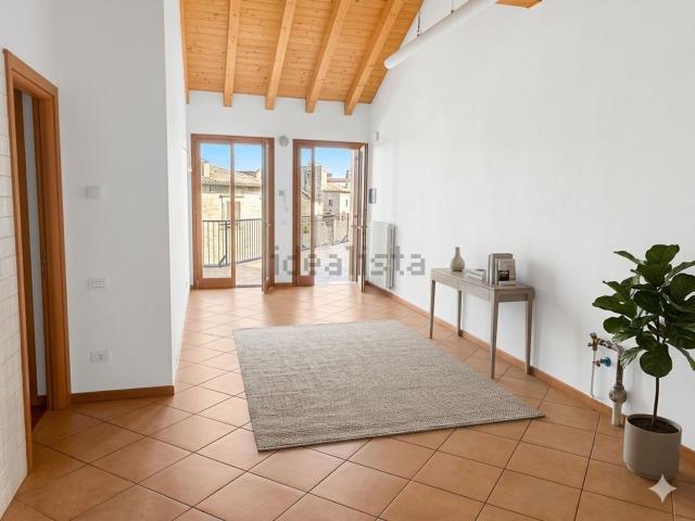 Appartamento in vendita a Trebaseleghe, Veneto