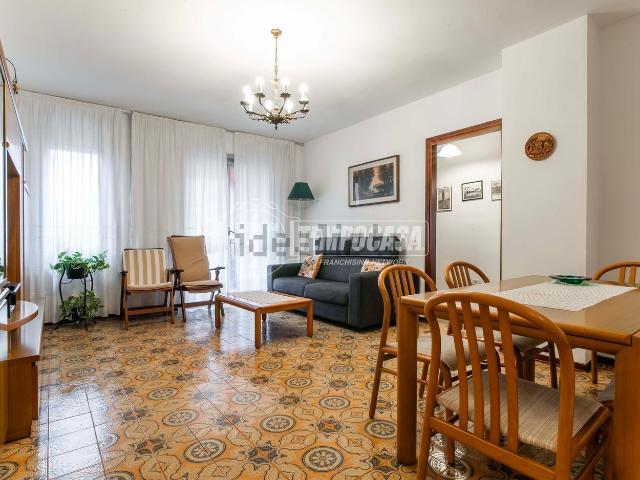 Appartamento in vendita a Volta-Prealpi, Saronno