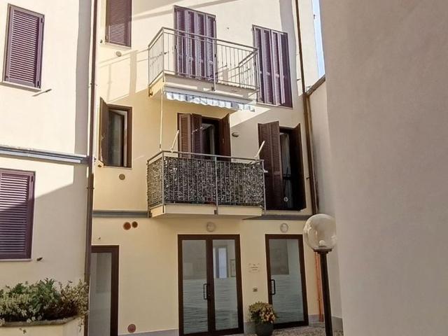 Appartamento in vendita a Comunità Montana Valli del Verbano, Luino