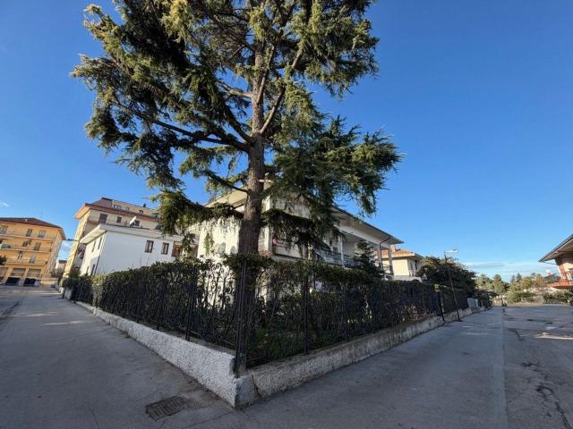 Appartamento in vendita a Santa Lucia, Vasto