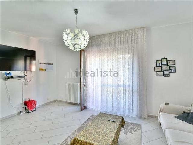 Appartamento in vendita a Crevenna, Erba