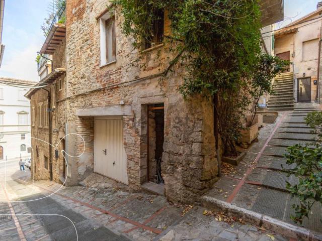 Appartamento in vendita a Todi, Perugia
