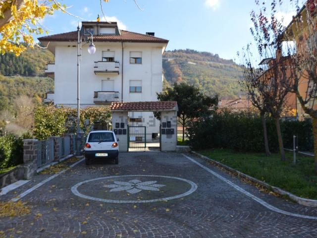 Appartamento in vendita a Sorbo Serpico, Campania