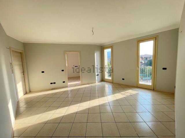 Attico in vendita a Villongo, Bergamo