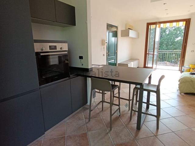 Appartamento in vendita a Montebello Della Battaglia, Lombardia