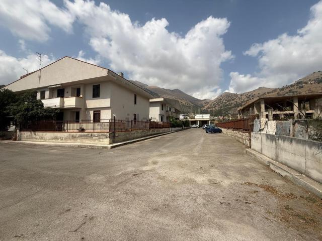 Appartamento in vendita a V Circoscrizione, Palermo