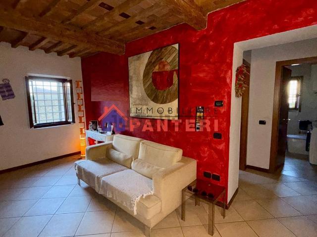 Appartamento in vendita a Alberghi, Uzzano E Castello