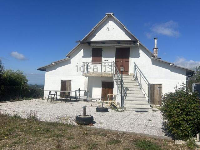 Appartamento in vendita a Bosco Chiesanuova, Veneto