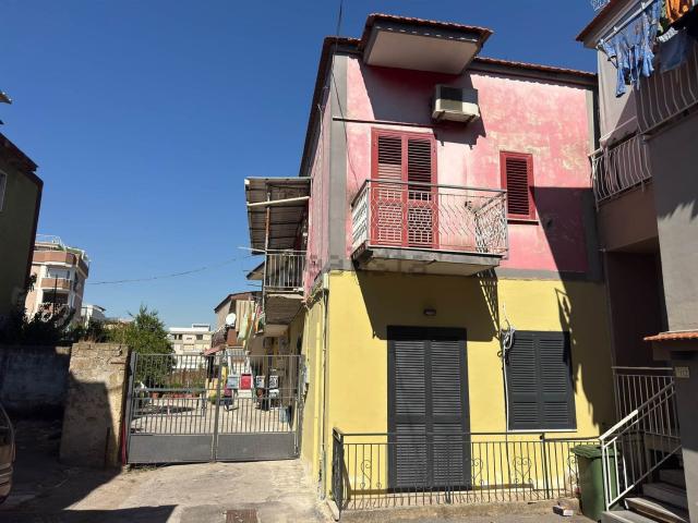 Appartamento in vendita a Volla, Napoli