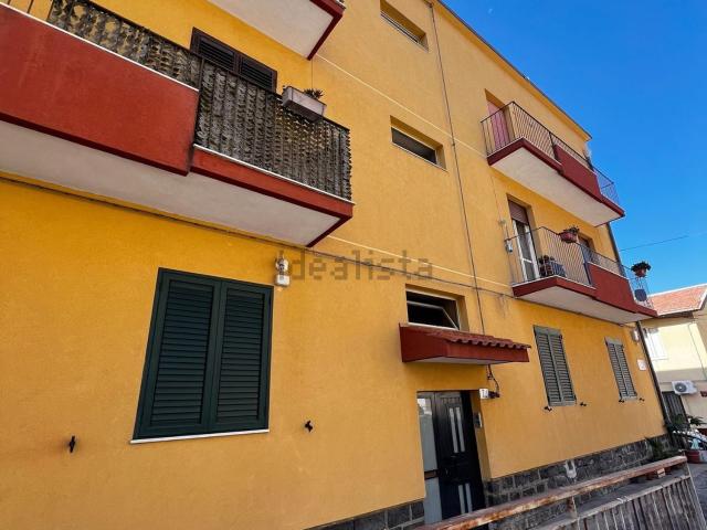 Appartamento in vendita a Motta Sant'anastasia, Sicilia