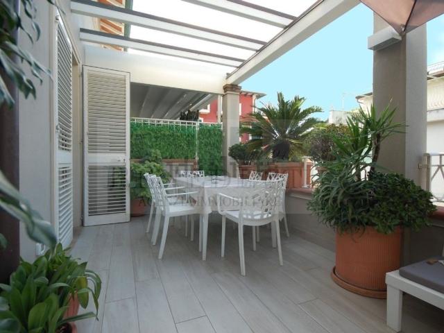 Appartamento in vendita a Marina di Pietrasanta, Pietrasanta