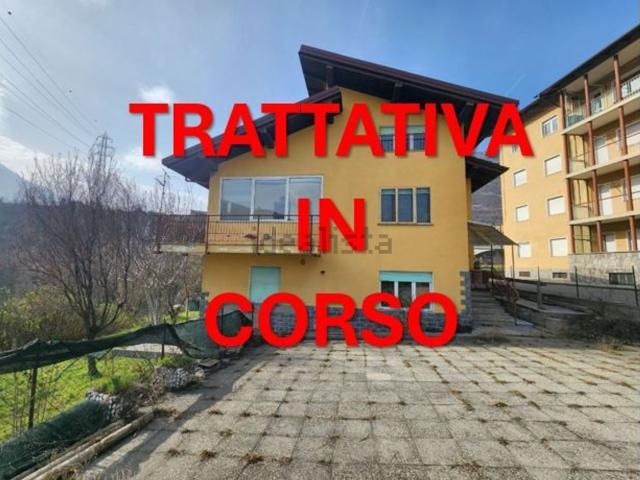Appartamento in vendita a Chatillon, Aosta