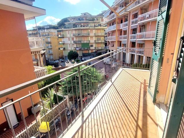 Appartamento in vendita a Rapallo, Liguria